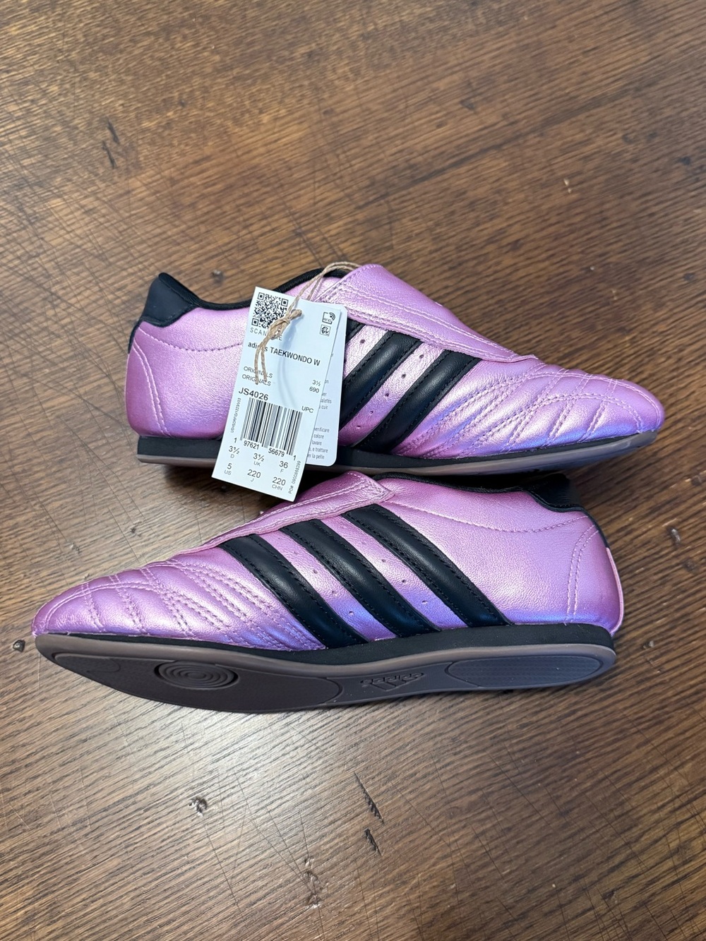 Adidas Taekwondo Slip-on Sneakers | Pink & Black | Size 5 | NWT - Picture 2 of 6